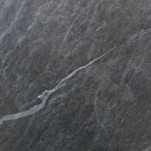 Սալիկ IR 60*60 Barbod Black (20mm)